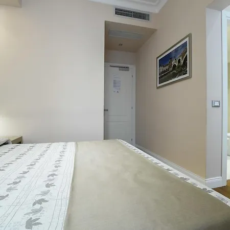 Konukevi Domus Clara