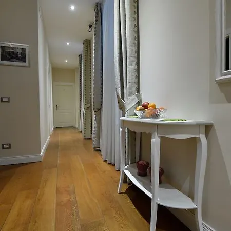 Domus Clara Konukevi 3*