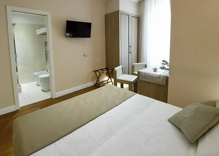 Domus Clara Guest house Rome